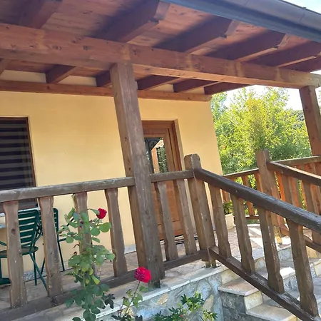 Hani I Leks Agroturizem Hotel *