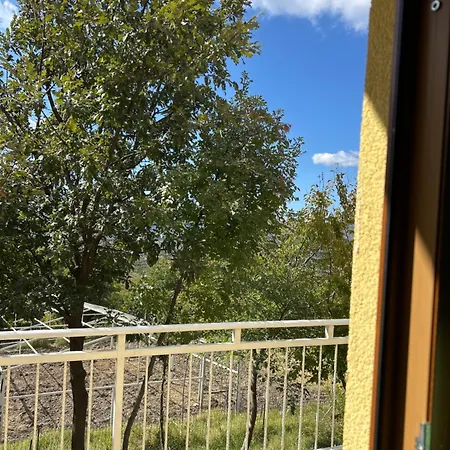 Otel Hani I Leks Agroturizem *