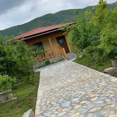 Hani I Leks Agroturizem Hotel *