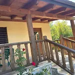 Hani I Leks Agroturizem فندق *